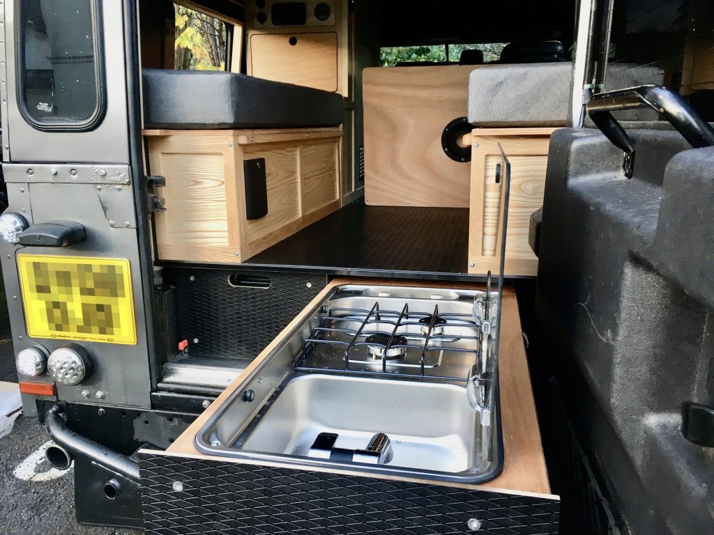 Land Rover Defender Conversion Sink